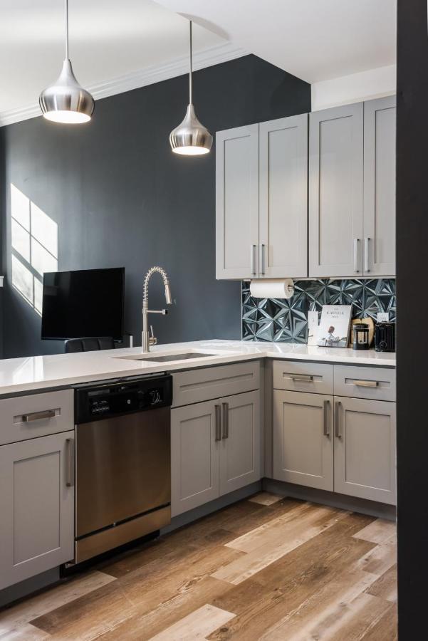 Revived Lf Square 1Br With Rooftop By Zencity Saint Louis Exterior foto